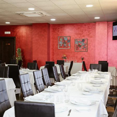 Hotel Restaurante Sostenible La Laguna Brozas Ngoại thất bức ảnh